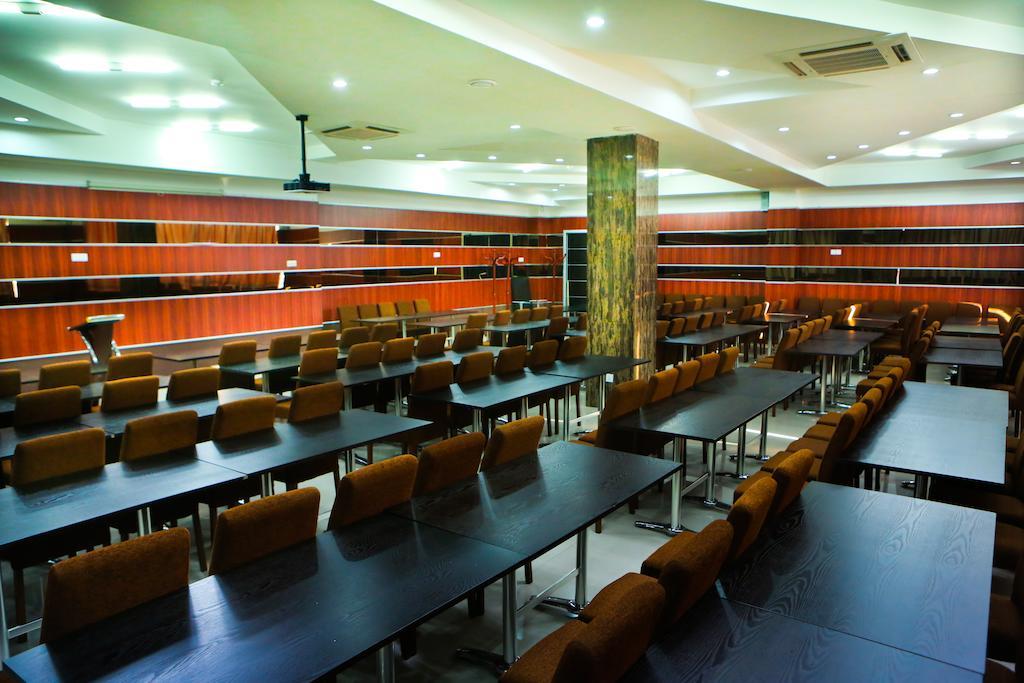 אולן בטור Park Hotel מראה חיצוני תמונה